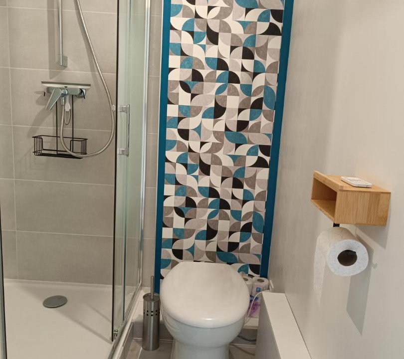 Photo of Bathroom in Guecelard