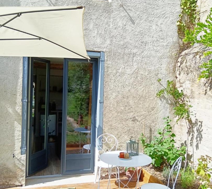 Photo of Patio Balcony in Lion-sur-Mer