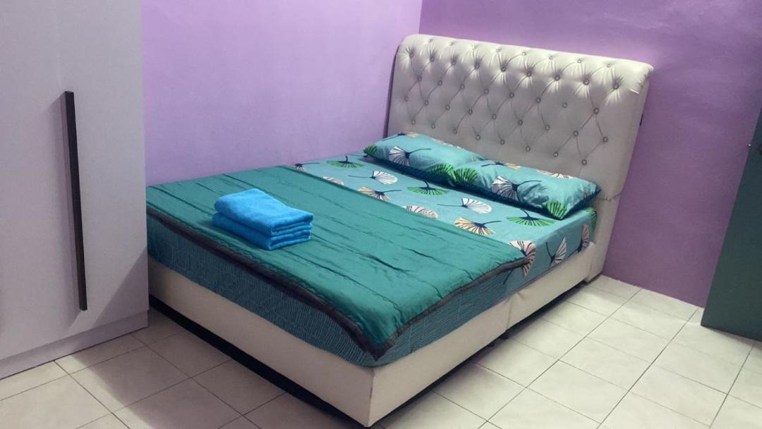 Photo of Bedroom in Behrang Ulu