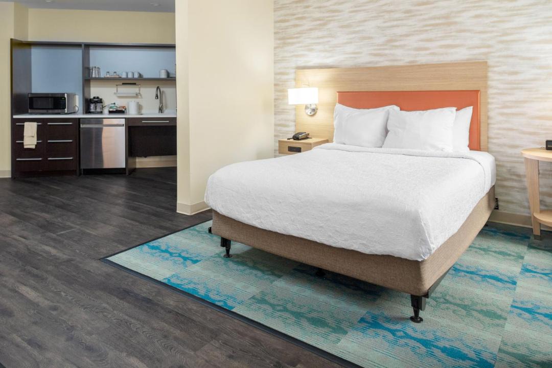 Photo of Bedroom in Downtown West