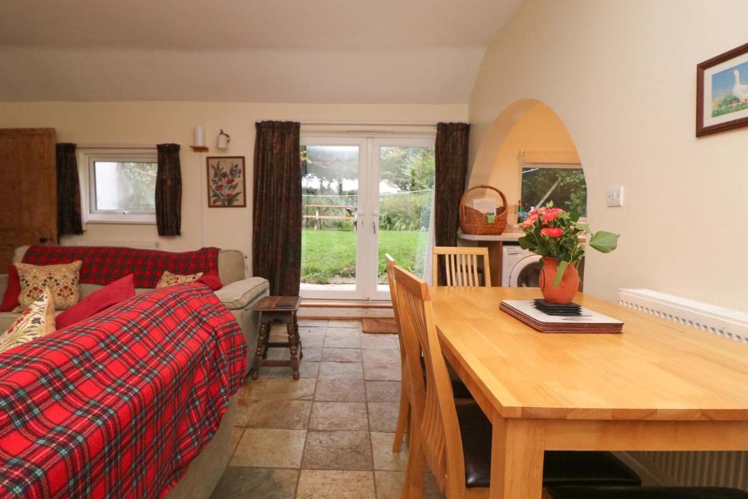 Photo of Others in Black Torrington