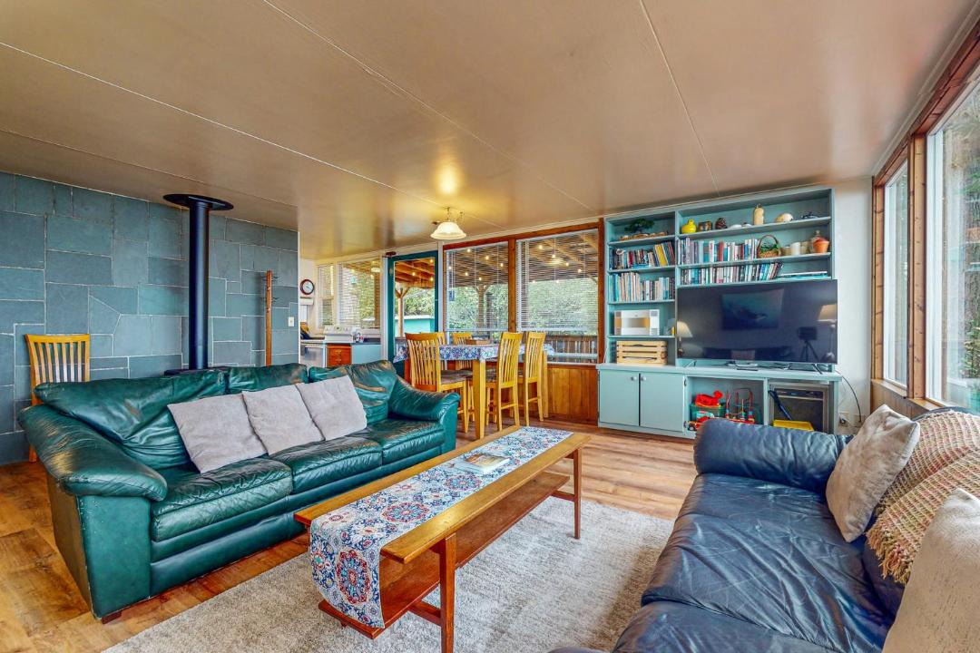 Photo of Others in Mains Farm