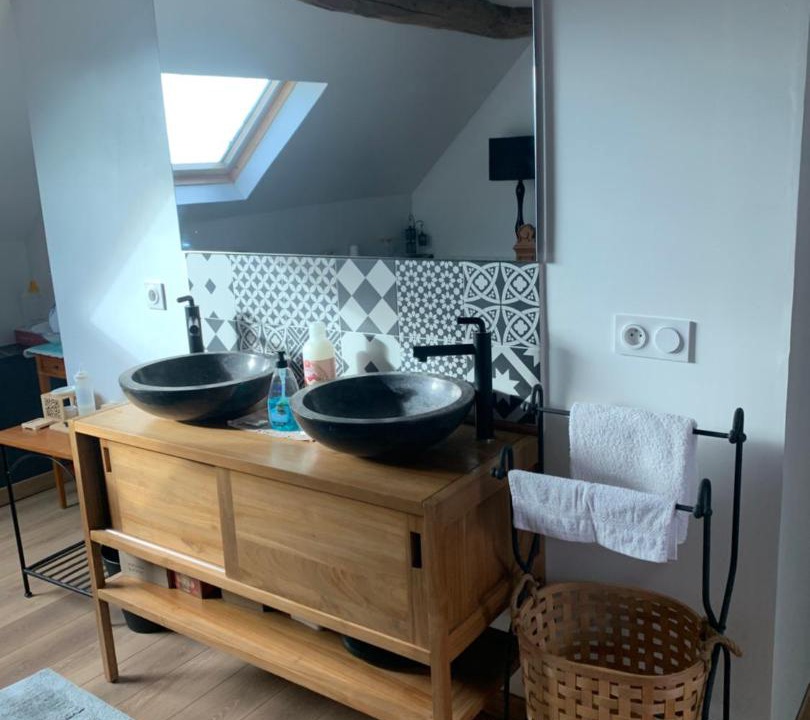 Photo of Others in Serazereux