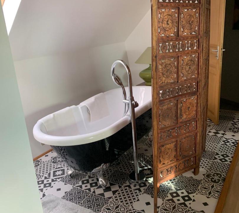 Photo of Bathroom in Serazereux