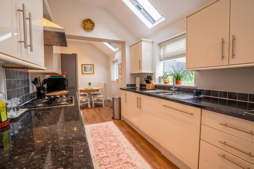 Photo of Kitchen in Ashby-de-la-Zouch