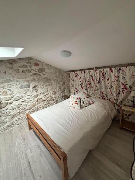 Photo of Bedroom in Cessenon-sur-Orb