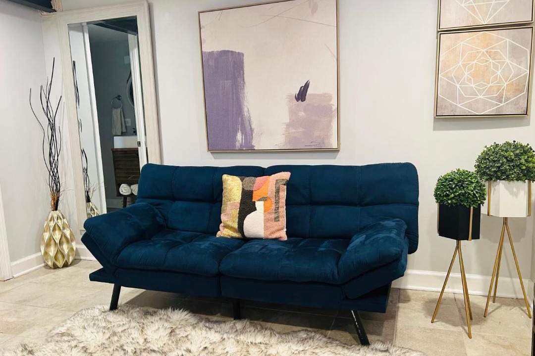 Photo of Livingroom in Broadview