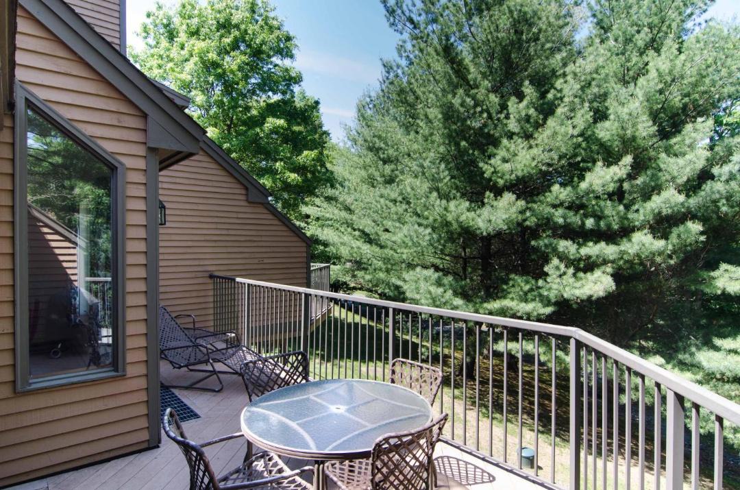 Photo of Patio Balcony in West Hartford