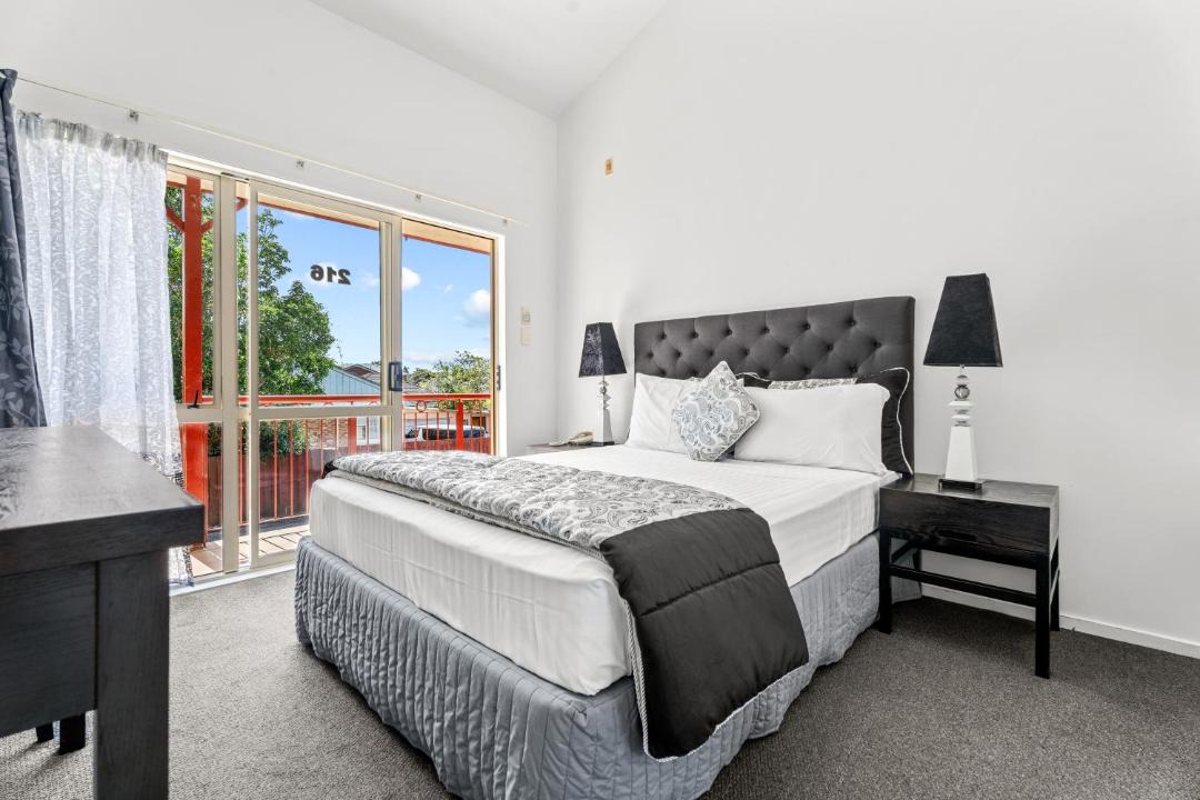 Photo of Others in Avondale