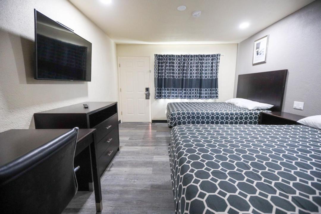 Photo of Bedroom in Southwestern Sacramento