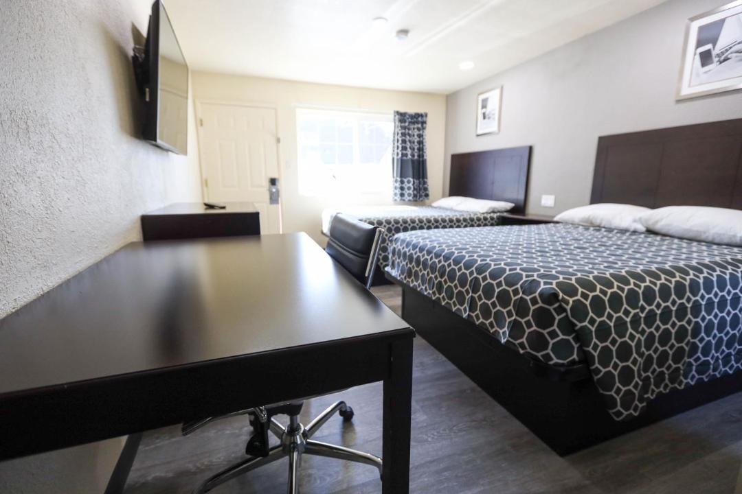 Photo of Bedroom in Southwestern Sacramento