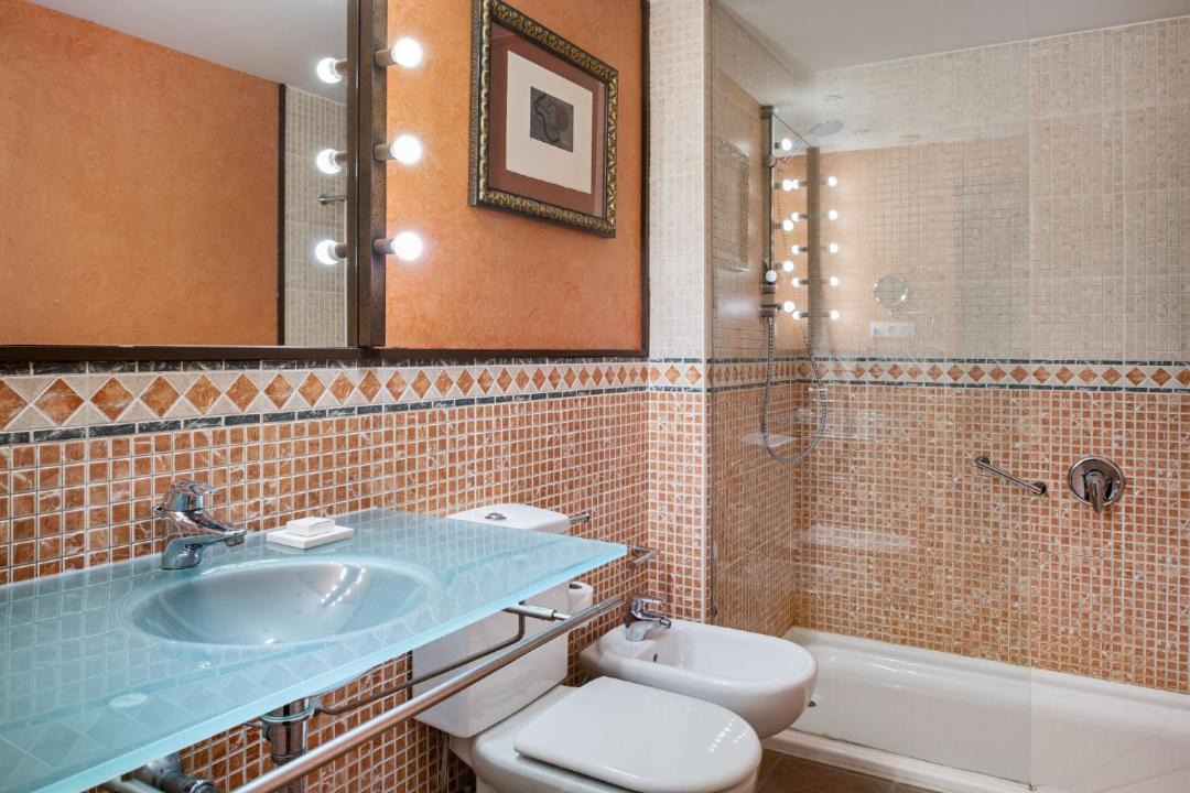 Photo of Bathroom in Tudela
