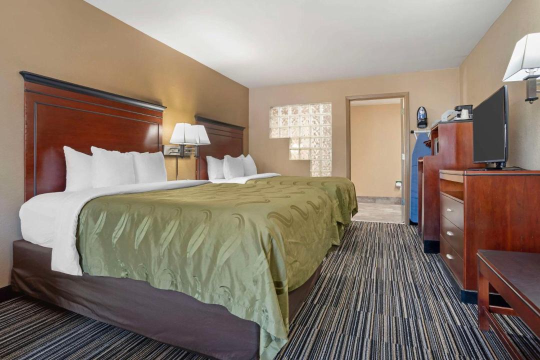Photo of Bedroom in Brookhaven