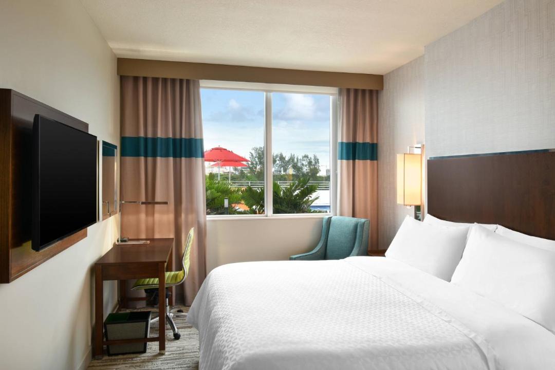 Photo of Bedroom in Coral Way