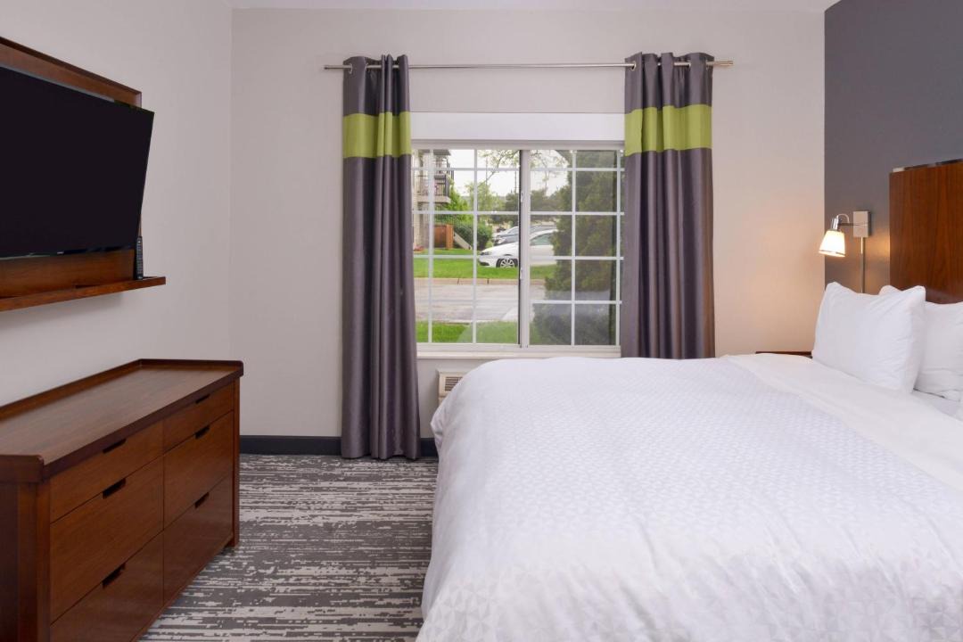 Photo of Bedroom in Mount Prospect