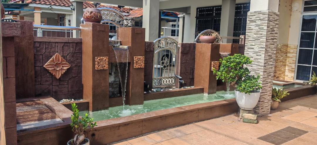 Photo of Patio Balcony in Kampung Lembah