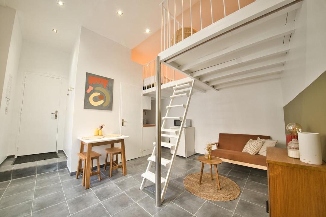 Photo of Others in Jamin