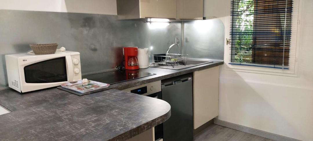 Photo of Kitchen in Saint-Martin-de-Bromes