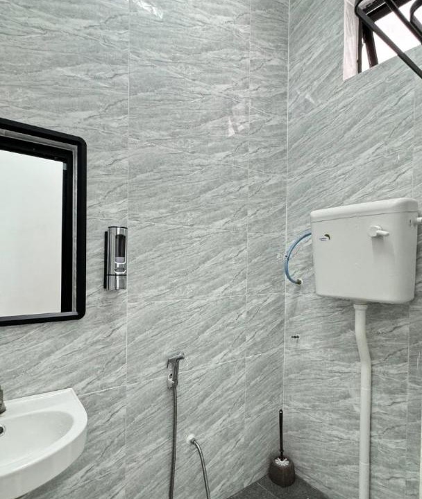 Photo of Bathroom in Kampung Pengkalan Baharu