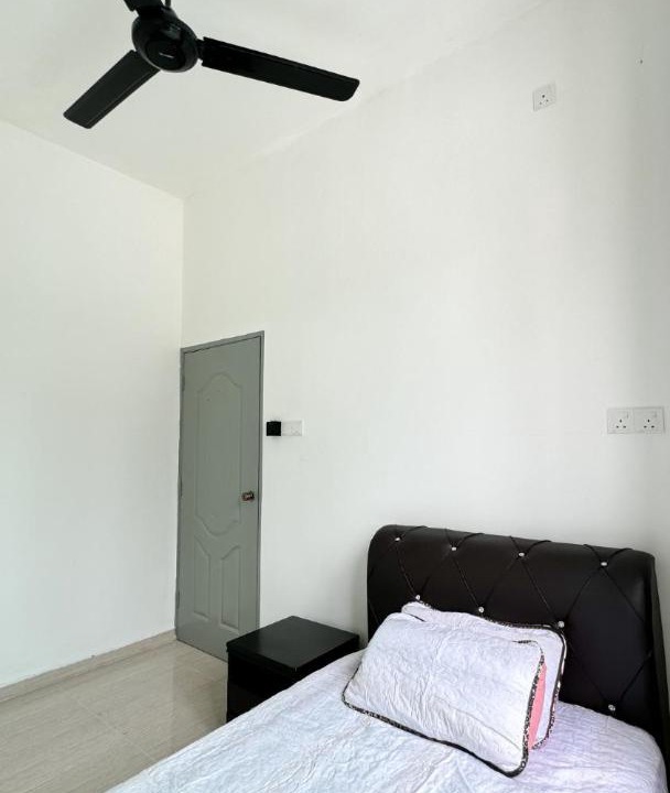 Photo of Bedroom in Kampung Pengkalan Baharu