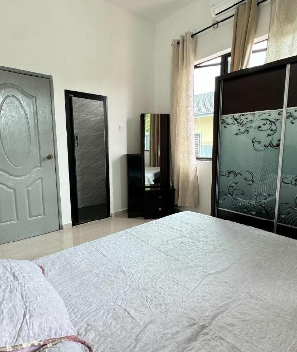 Photo of Bedroom in Kampung Pengkalan Baharu