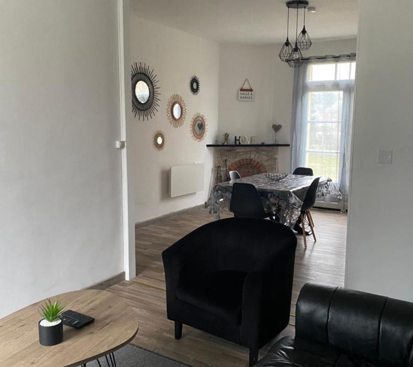 Photo of Livingroom in Vieilles-Maisons-sur-Joudry