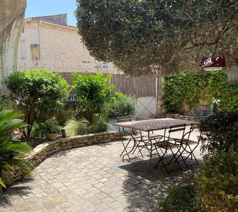 Photo of Others in Lirac