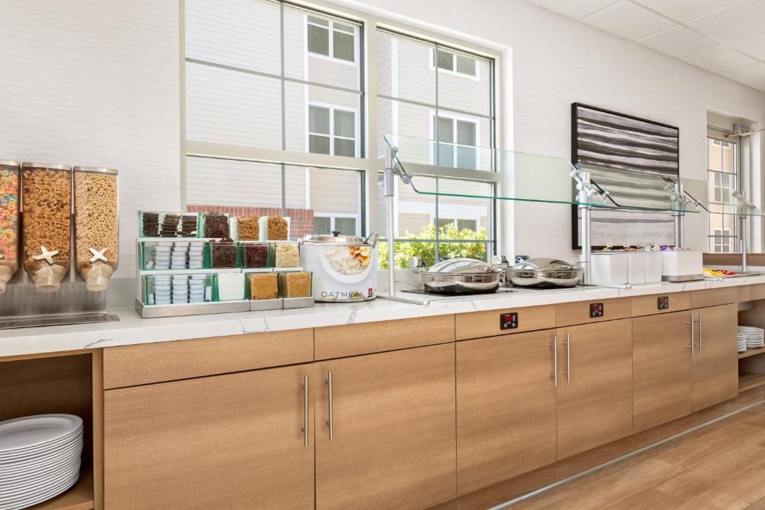 Photo of Kitchen in East Roseville Parkway
