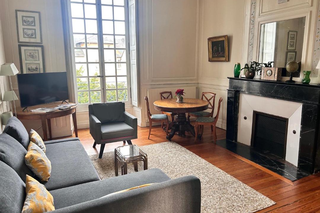 Photo of Livingroom in Flore