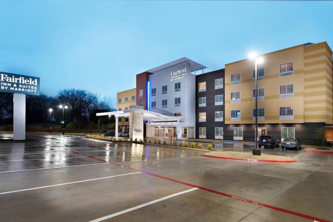 Photo of Others in Tyler