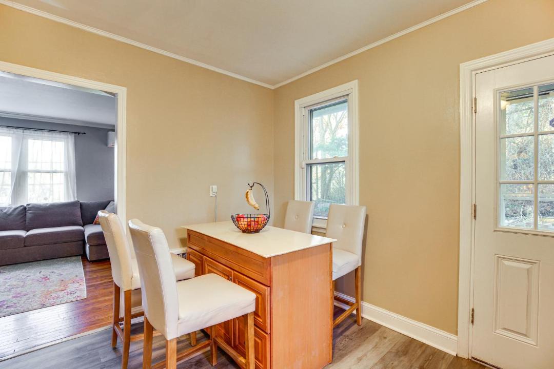 Photo of Others in White Plains