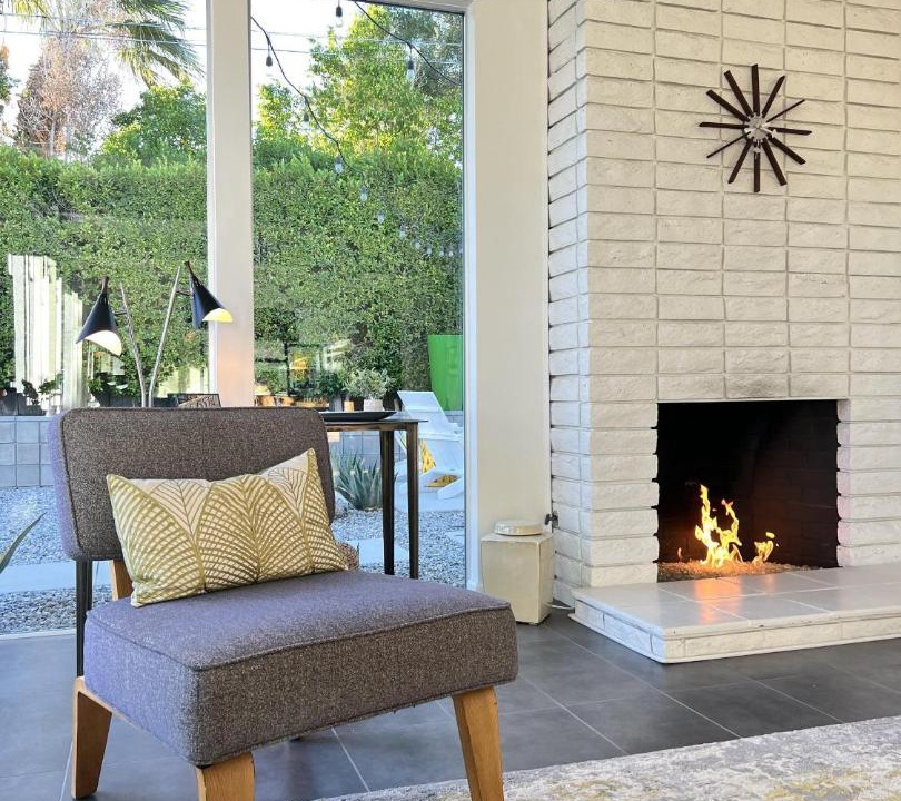 Photo of Livingroom in Racquet Club Estates