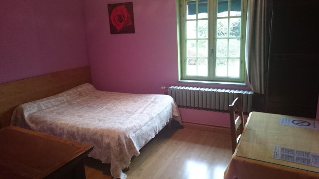 Photo of Others in Cerise