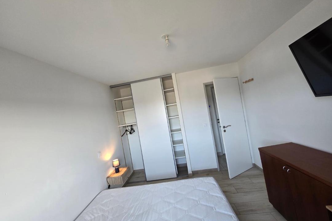 Photo of Bedroom in Saint-Berthevin