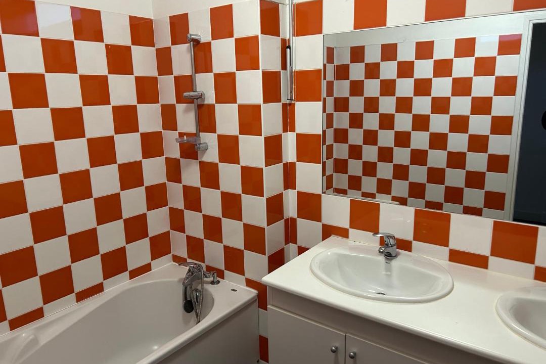 Photo of Bathroom in Aussonne