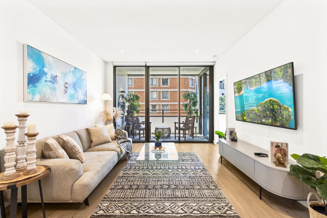 Photo of Livingroom in Chinatown