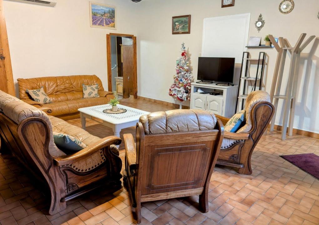 Photo of Others in Menneville