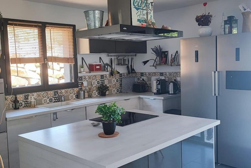 Photo of Kitchen in Plan-d'Aups-Sainte-Baume