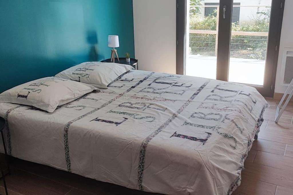 Photo of Bedroom in Plan-d'Aups-Sainte-Baume