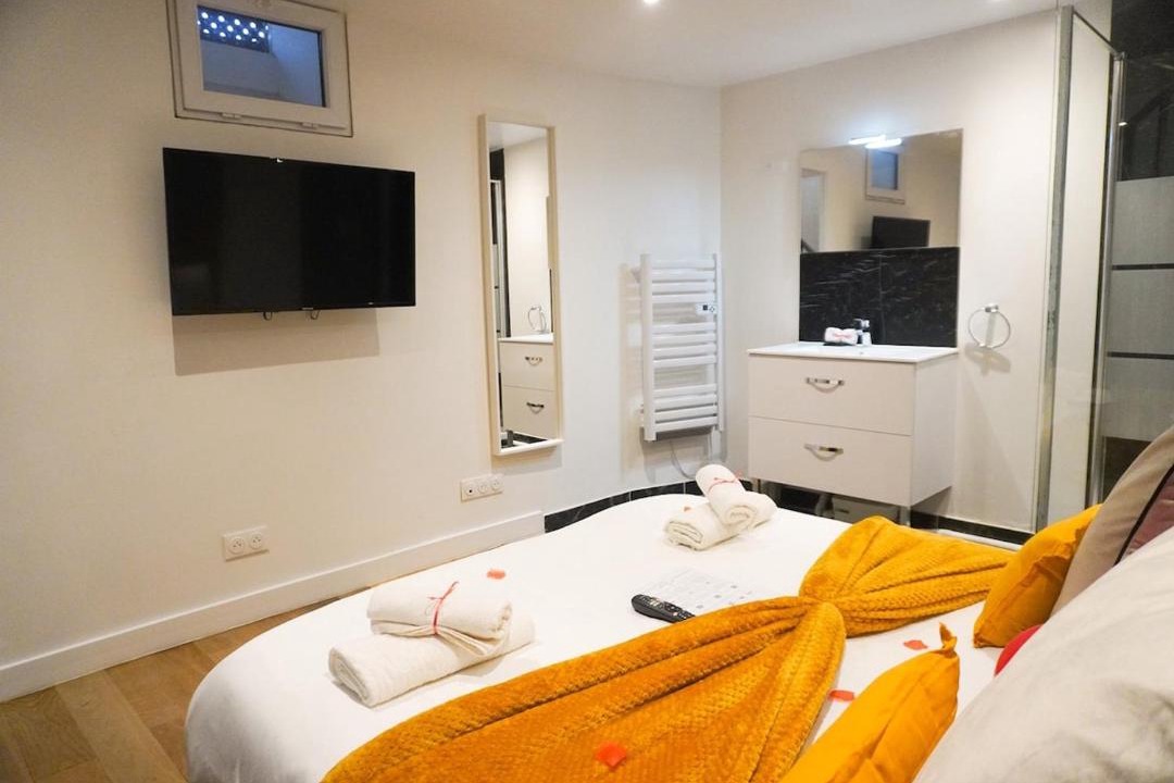 Photo of Bedroom in Vigneux-sur-Seine