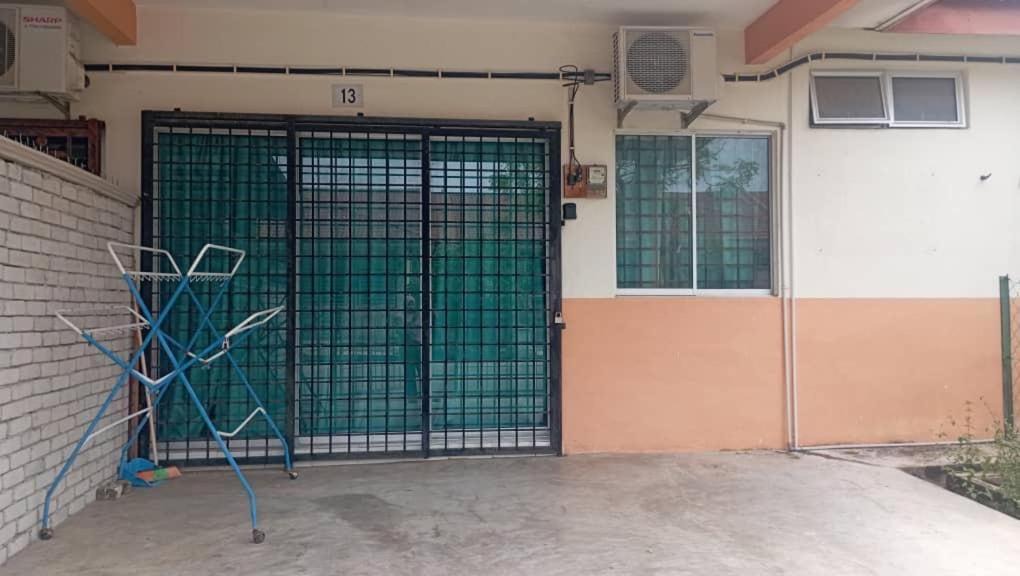 Photo of Others in Gambang