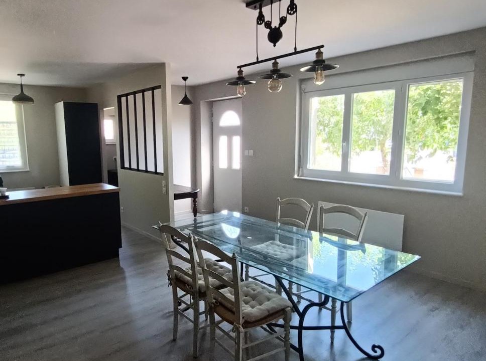 Photo of Others in Autun