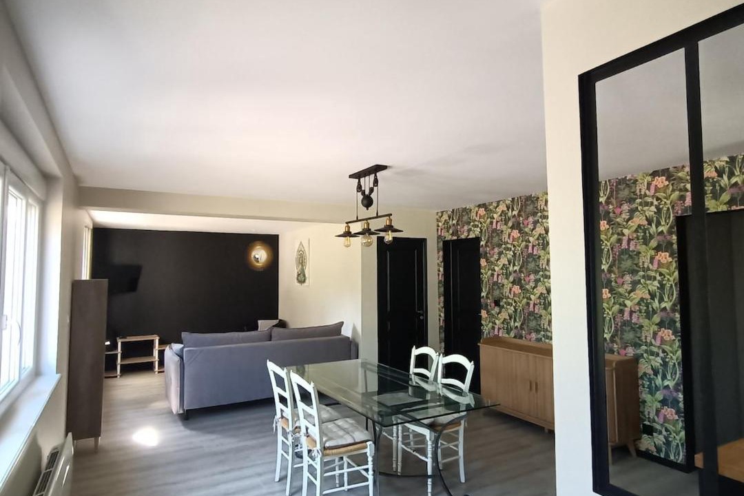 Photo of Others in Autun