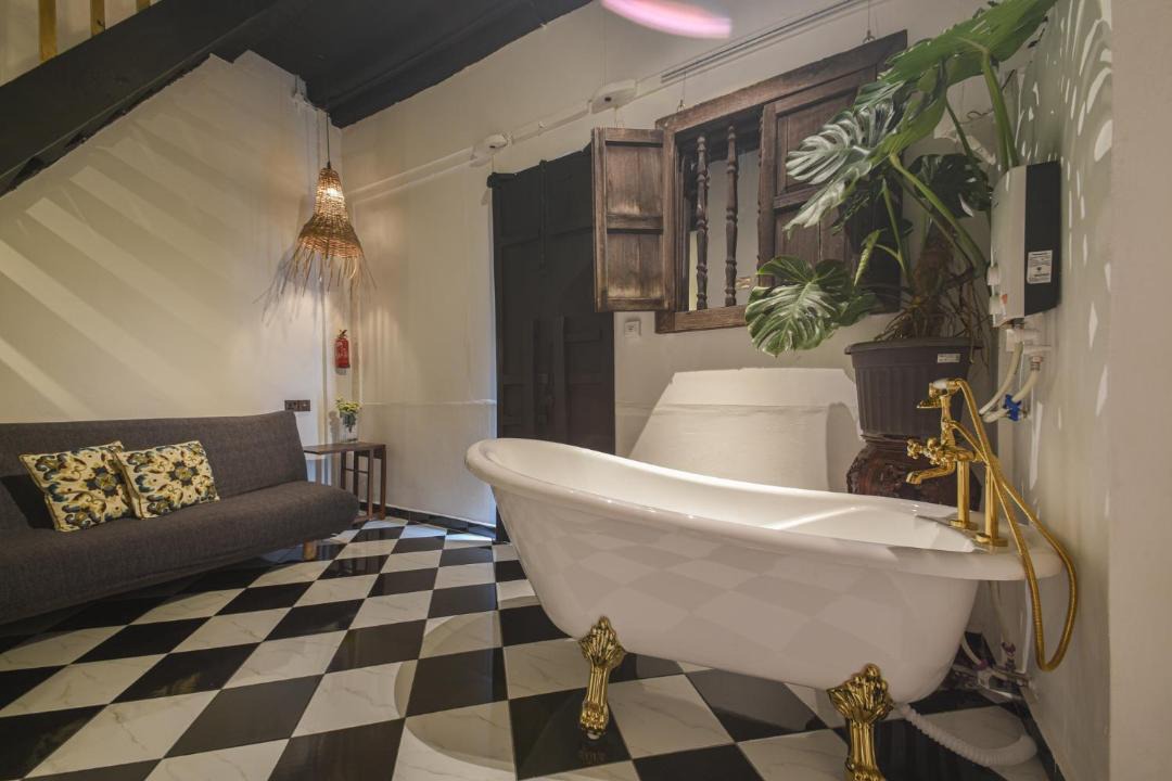 Photo of Bathroom in Kampung Jawa