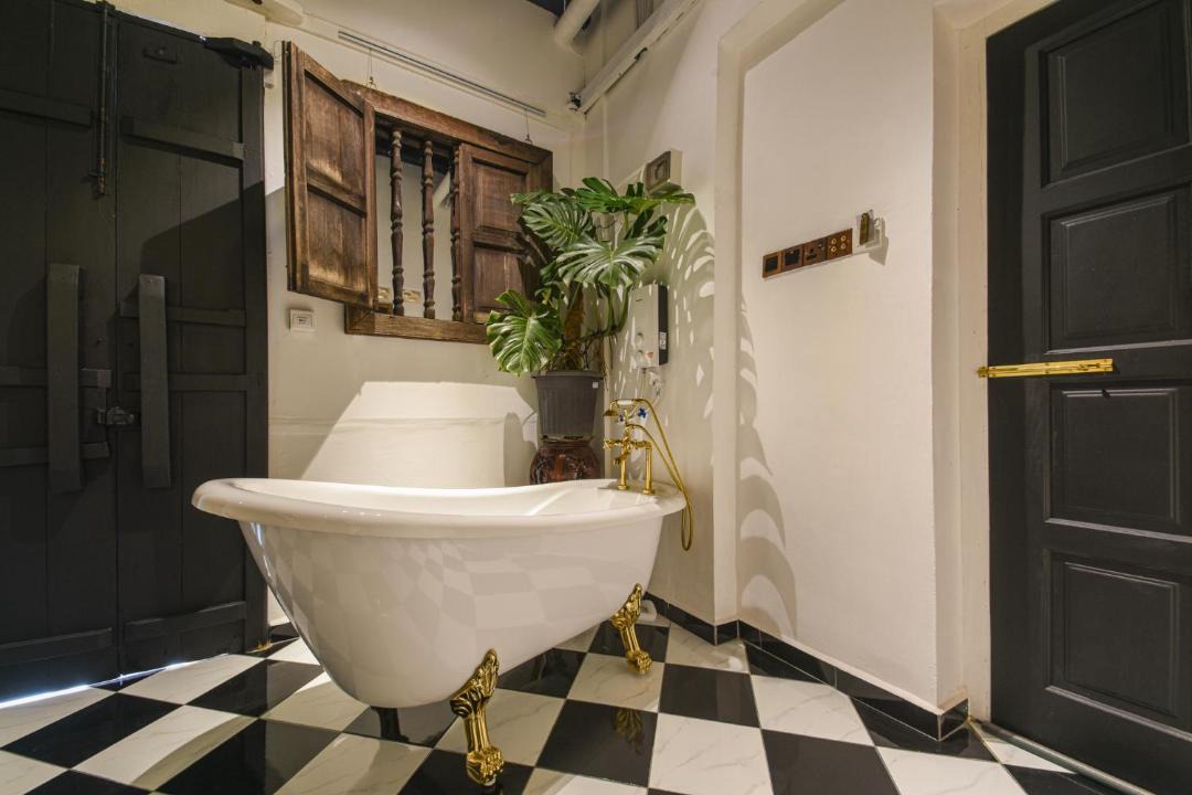 Photo of Bathroom in Kampung Jawa