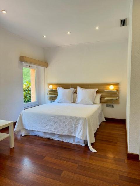 Photo of Bedroom in Macanet de Cabrenys