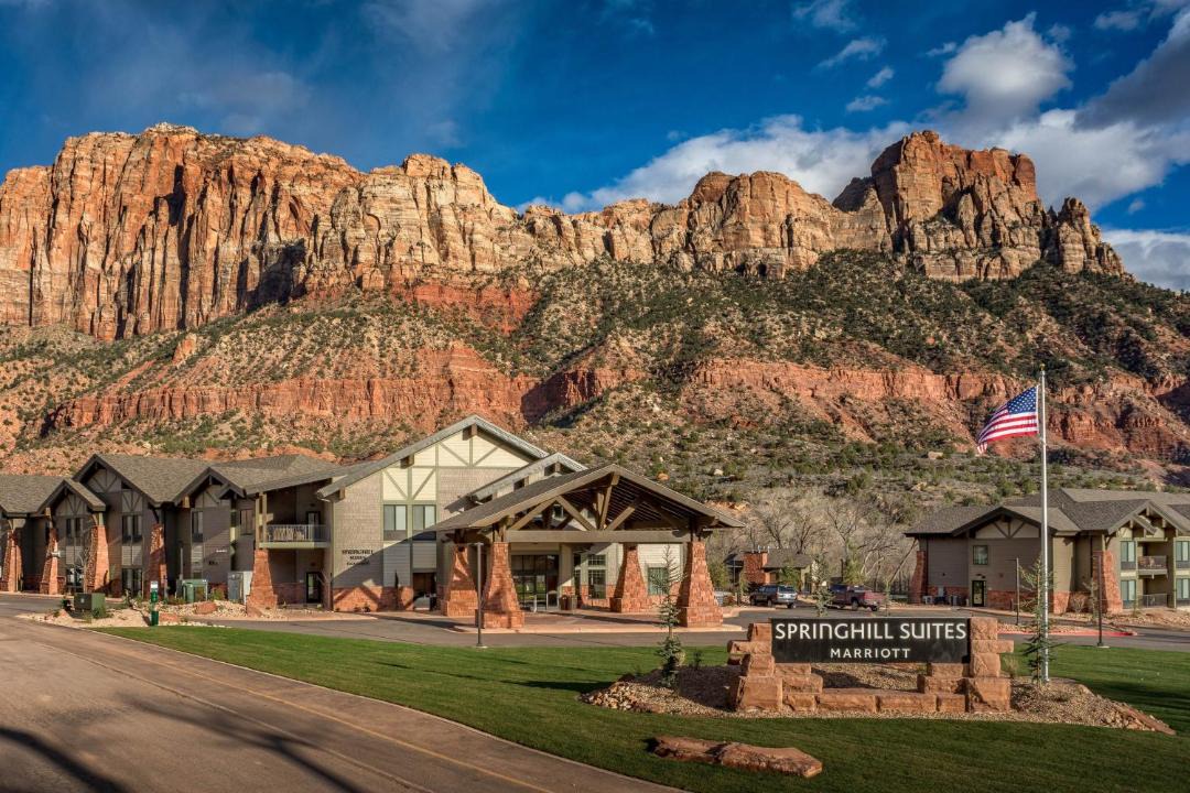 Photo of Others in Zion National Park South Entrance