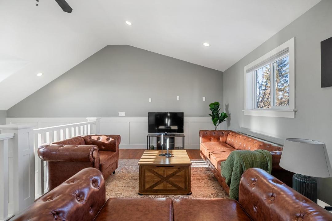 Photo of Others in Northwest Calgary