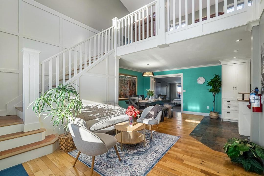 Photo of Others in Northwest Calgary