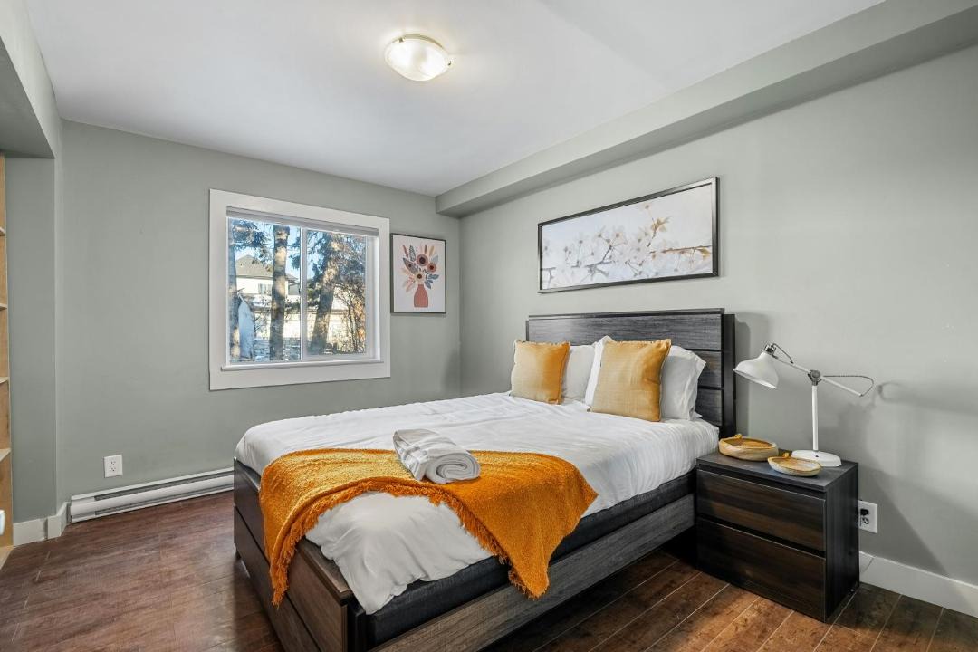 Photo of Bedroom in Northwest Calgary